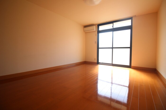 物件内観写真19　(居室)