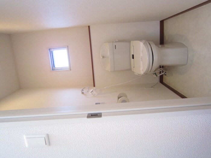 物件内観写真15　(トイレ)