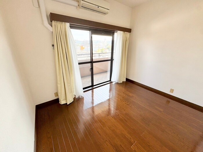 物件内観写真7　(居室)