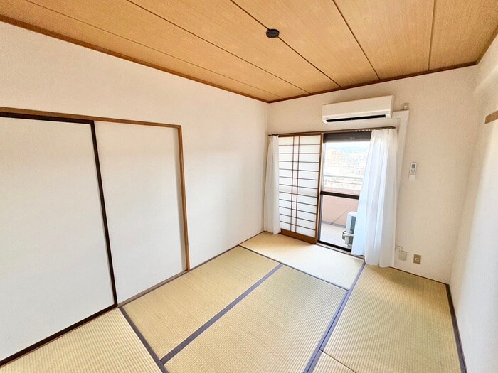 物件内観写真10　(居室)