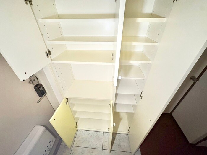 物件内観写真17　(靴箱)