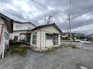 足利方貸家外観写真