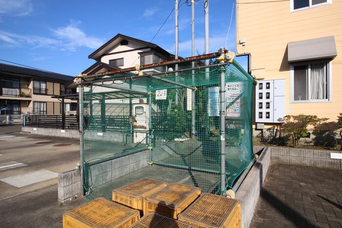 物件外観写真5　(建物設備)