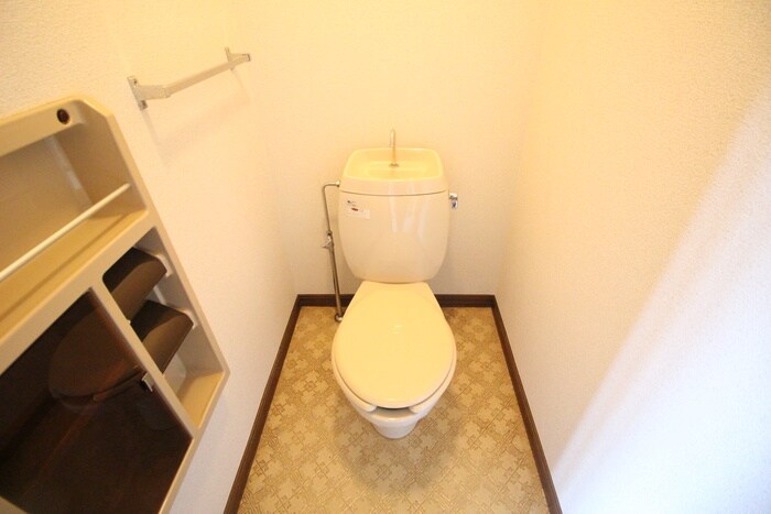 物件内観写真13　(トイレ)