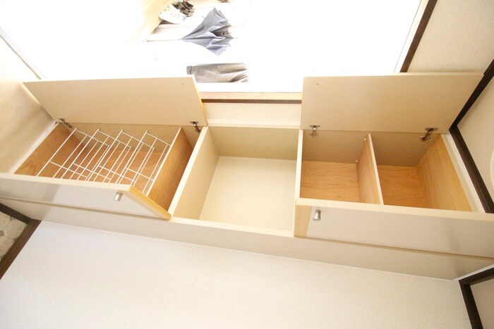 物件内観写真17　(靴箱)