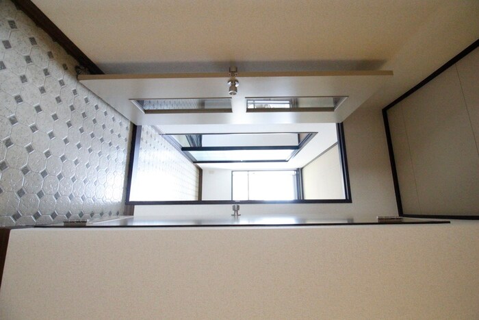 物件内観写真20　(廊下)