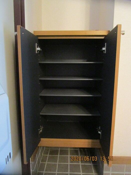 物件内観写真17　(靴箱)