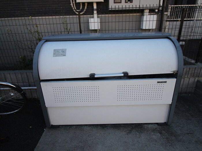 物件外観写真4　(建物設備)