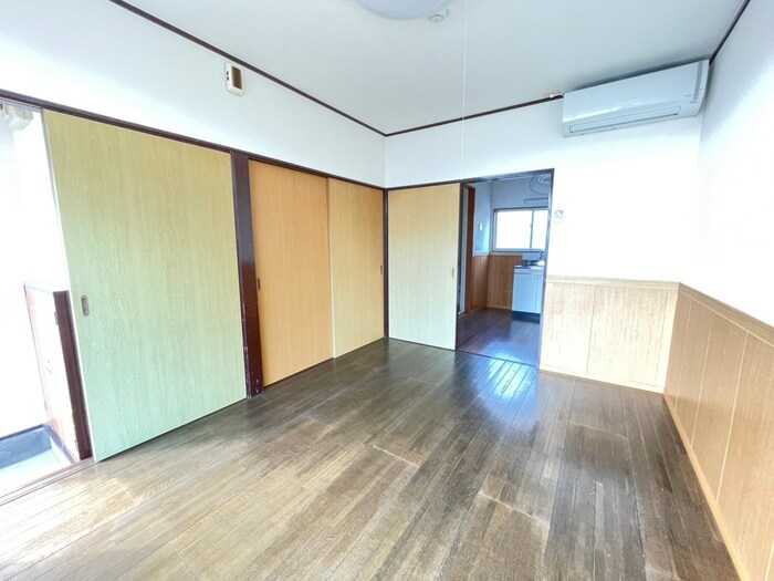 物件内観写真9　(廊下)