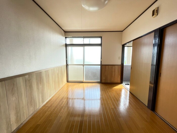 物件内観写真10　(居室)