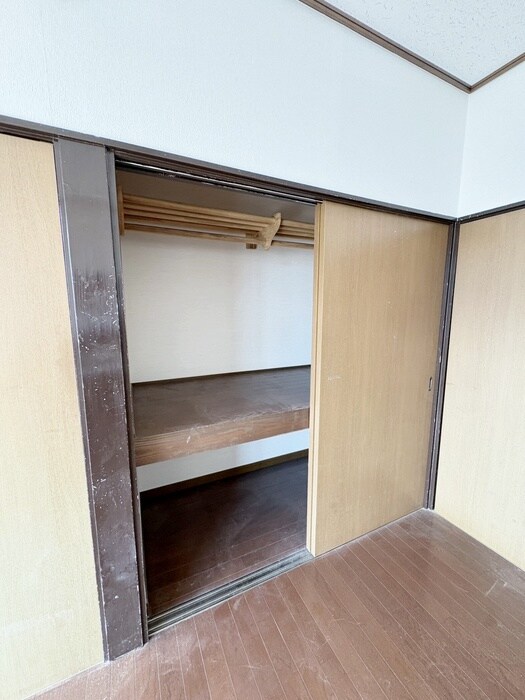 物件内観写真12　(収納)