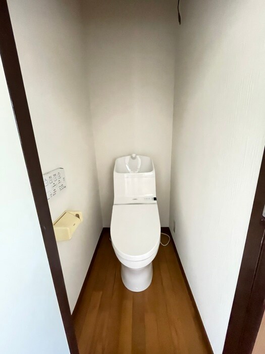 物件内観写真13　(トイレ)