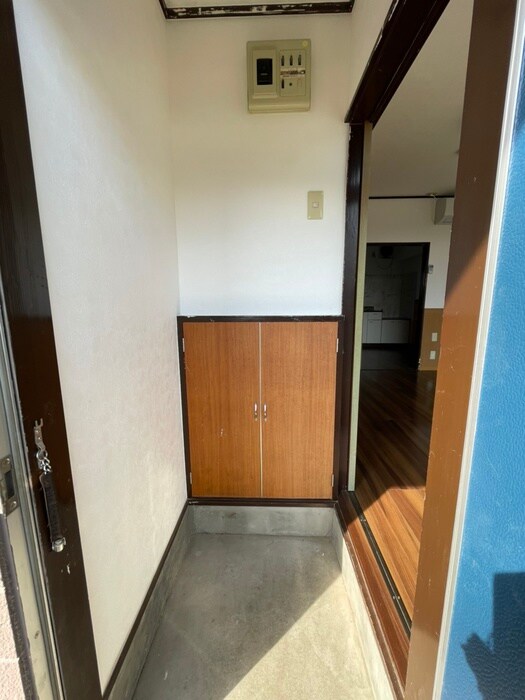 物件内観写真13　(廊下)