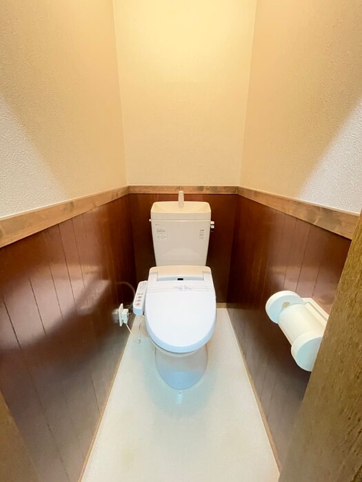 物件内観写真14　(トイレ)