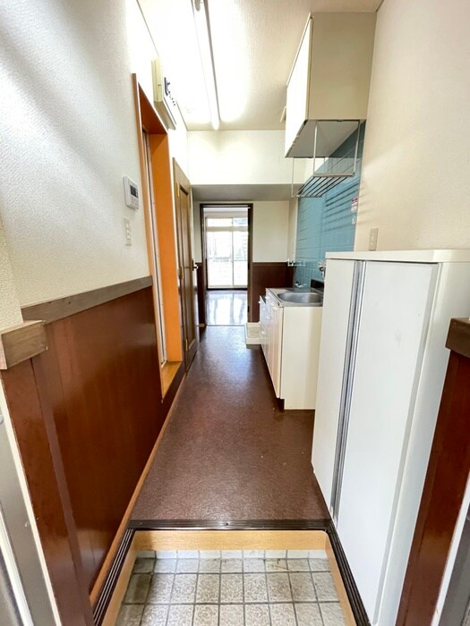 物件内観写真17　(玄関)