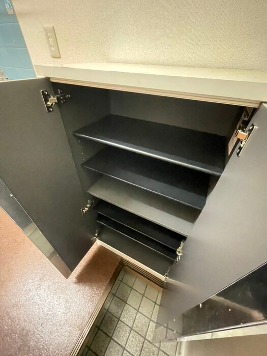 物件内観写真19　(靴箱)
