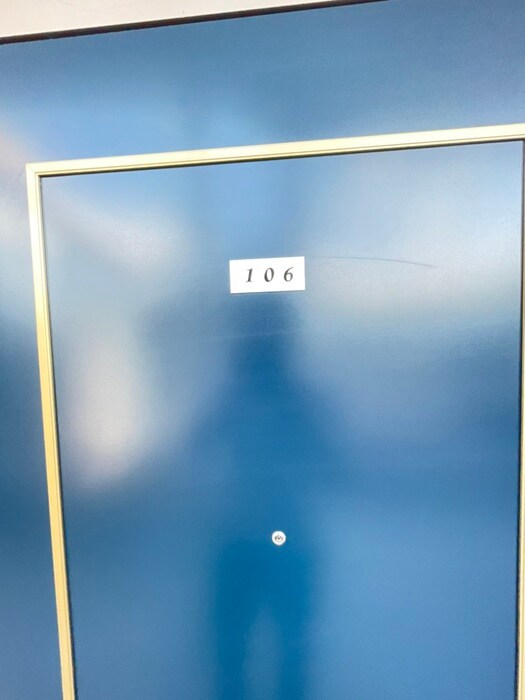 物件内観写真21　(玄関)