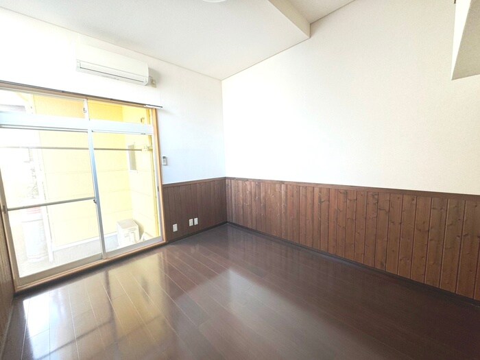 物件内観写真22　(居室)