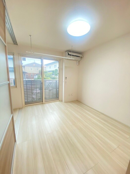 物件内観写真20　(居室)