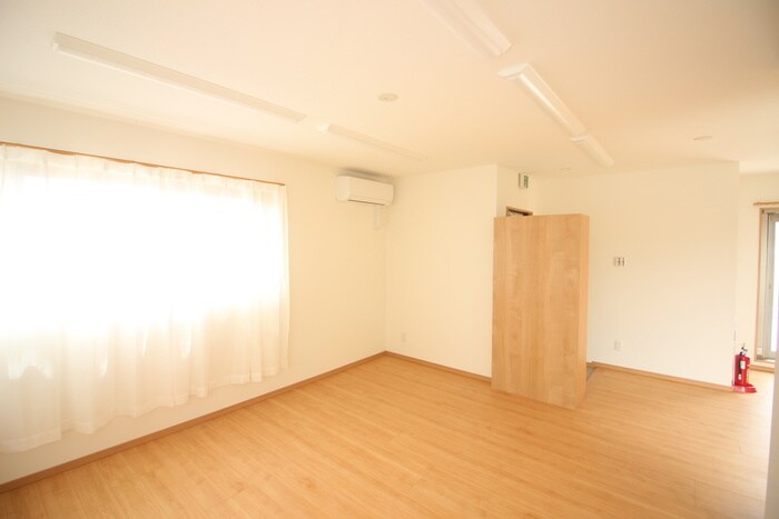 物件内観写真20　(居室)