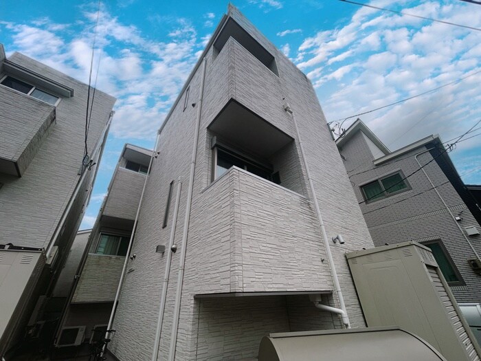 物件外観写真1　(外観写真)