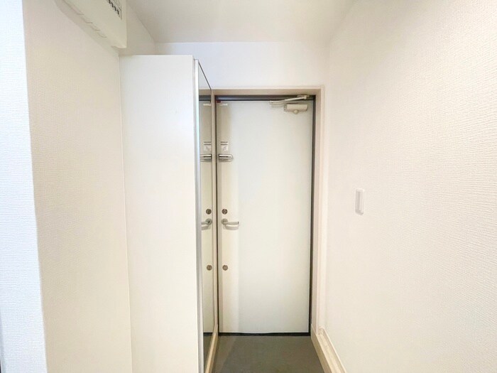 物件内観写真20　(玄関)