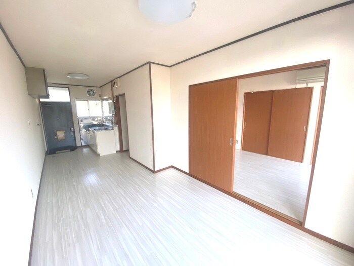 物件内観写真7　(居室)