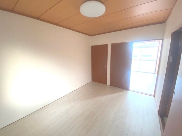 物件内観写真15　(居室)