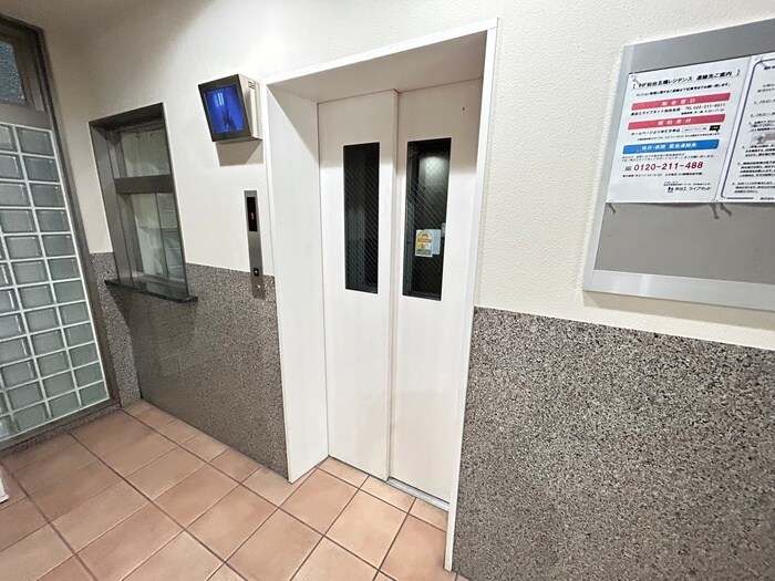 物件外観写真6　(建物設備)