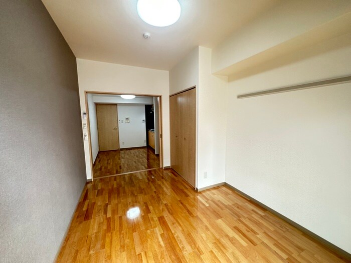 物件内観写真18　(居室)