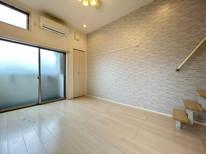 物件内観写真17　(居室)