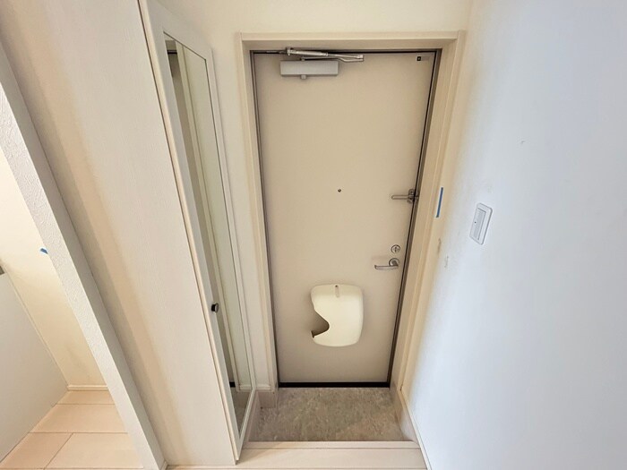 物件内観写真20　(玄関)