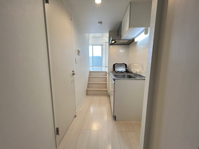 物件内観写真22　(廊下)