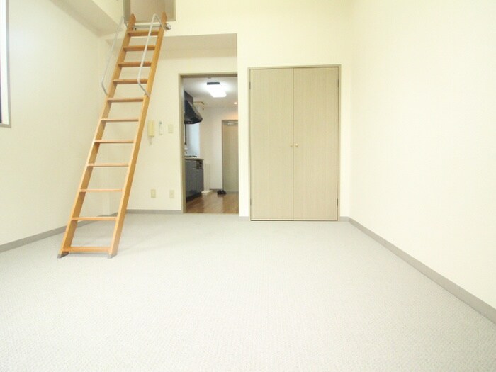 物件内観写真19　(居室)