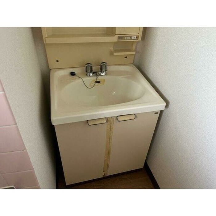 物件内観写真5　(洗面)