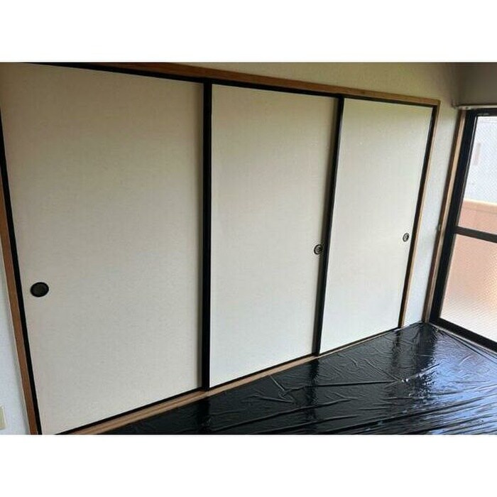 物件内観写真9　(収納)