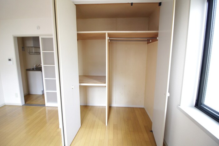 物件内観写真8　(収納)