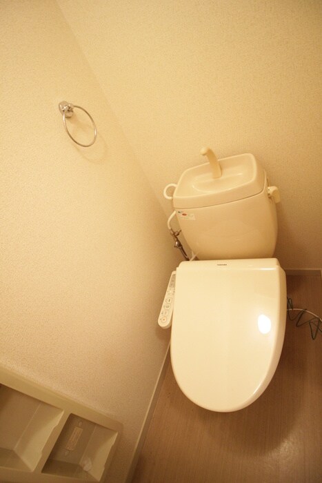 物件内観写真11　(トイレ)