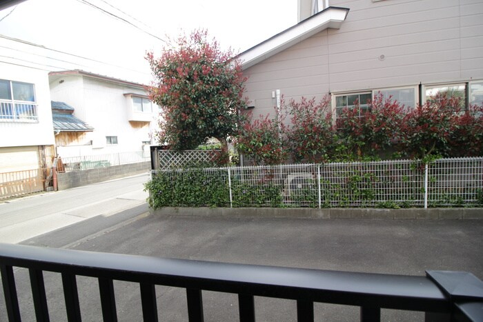 物件内観写真19　(室内からの展望)