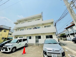 コローレ中倉外観写真