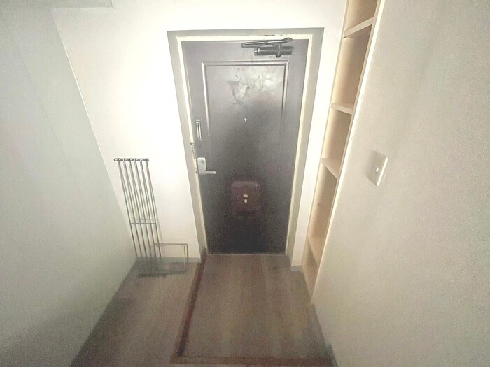 物件内観写真22　(玄関)