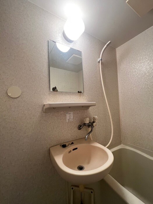 物件内観写真10　(洗面)