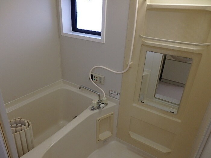 物件内観写真10　(バス／シャワールーム等)