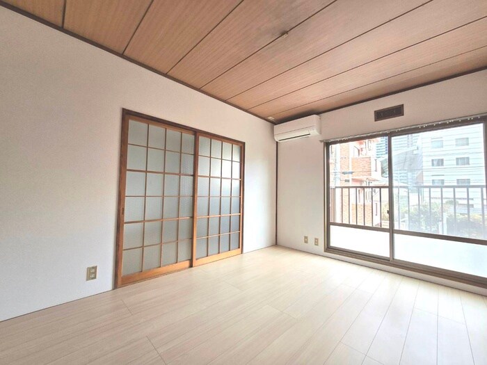 物件内観写真6　(居室)