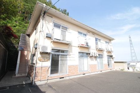 クレストモ－ル外観写真