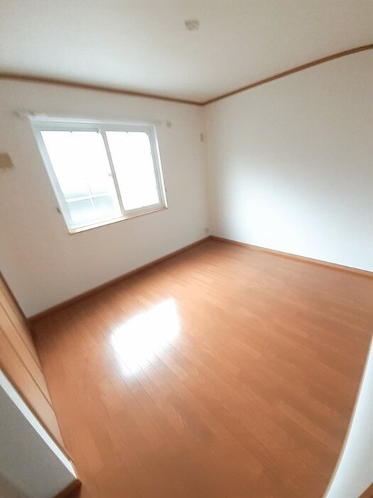 物件内観写真5　(居室)