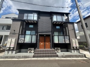 unリヴィエール高松外観写真