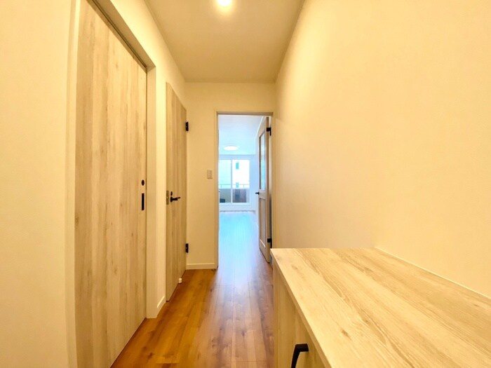 物件内観写真17　(廊下)