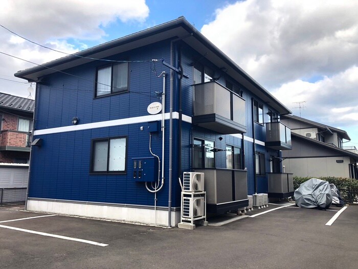 物件外観写真2　(外観写真)