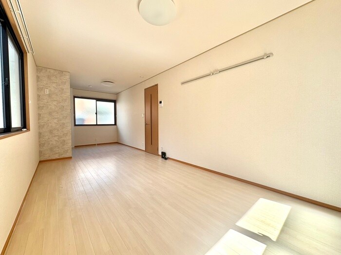 物件内観写真8　(居室)